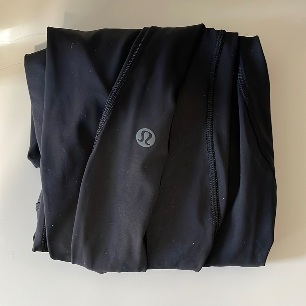 BRAND NEW Lululemon Base Pace High-Rise Tight 25” Size 6